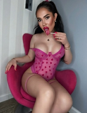 Alexandra (Shemale) Alexandra (Shemale)