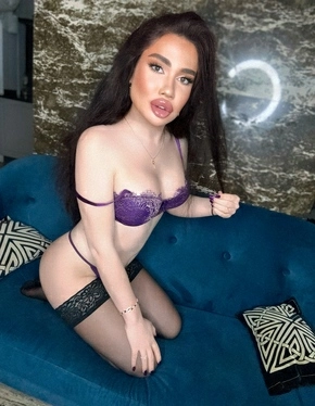 Alexandra (Shemale) Alexandra (Shemale)