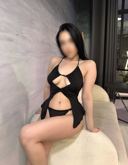 Prostituta Yeva  Dnipro: +380977747512