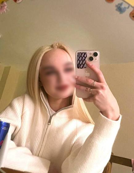 Prostituierte Karina  Dnipro: +380985438698