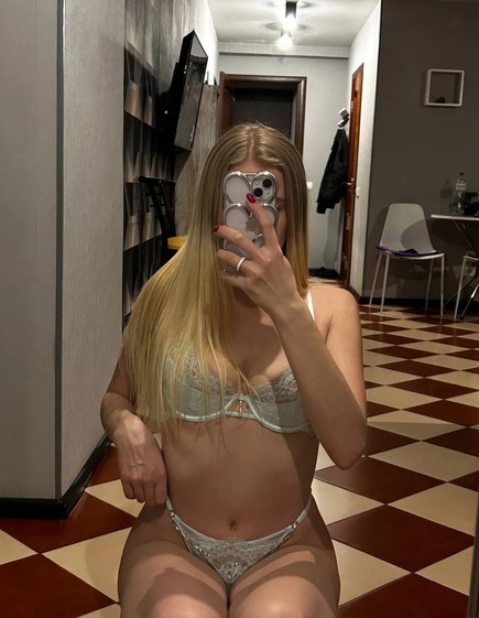 Проститутка Amelia  Киев: +380666125083