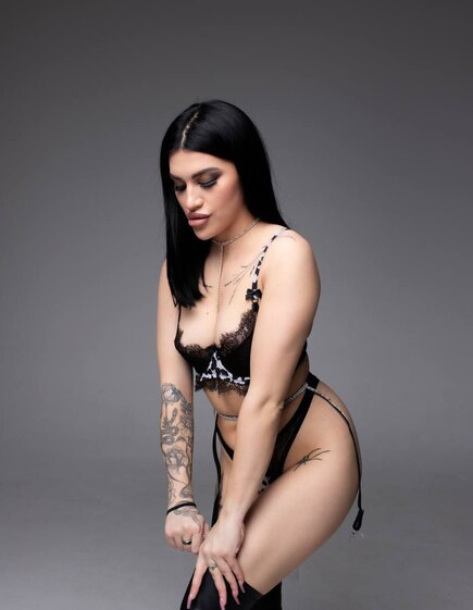 Prostituée Jasmine  Kiev: +380933539228